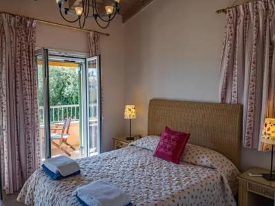 La Riviera Barbati Seaside Apartments & Villas - 59