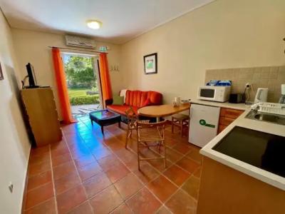 La Riviera Barbati Seaside Apartments & Villas - 36