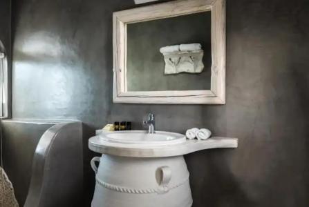 Athermi Suites - Adults Only - 39