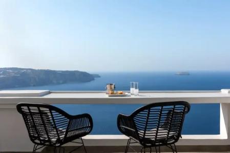 Athermi Suites - Adults Only - 82