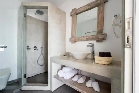 Caldera's Dolphin Suites - 100