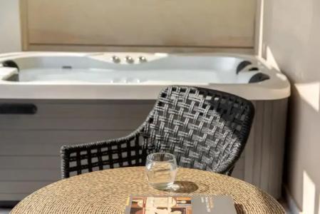 Macaris Suites and SPA - 25