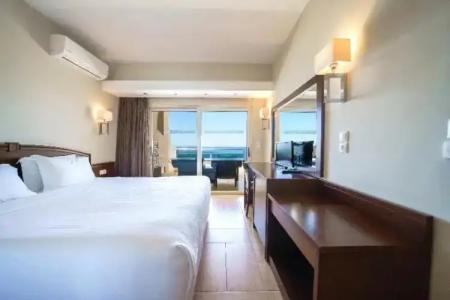 Macaris Suites and SPA - 128