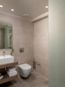 Bio Suites & Spa - 60