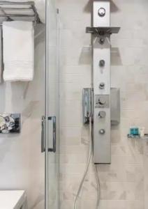 Bio Suites & Spa - 57