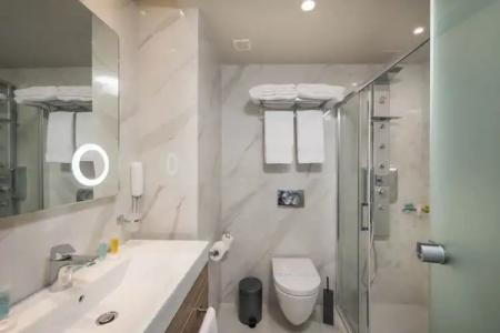 Bio Suites & Spa - 101