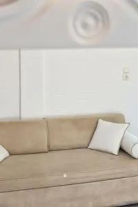 Stratos Apartments & Studios - 324