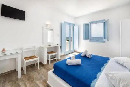 Stratos Apartments & Studios - 333