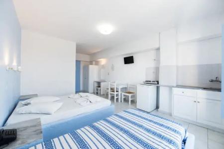 Stratos Apartments & Studios - 3