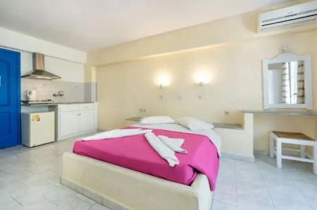 Stratos Apartments & Studios - 282