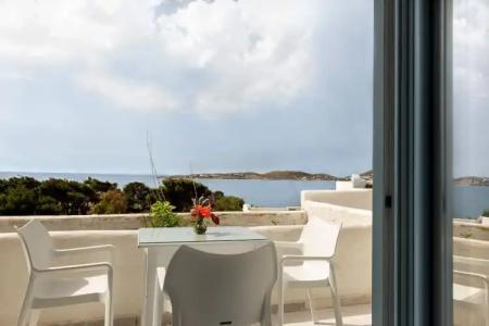 Stratos Apartments & Studios - 303