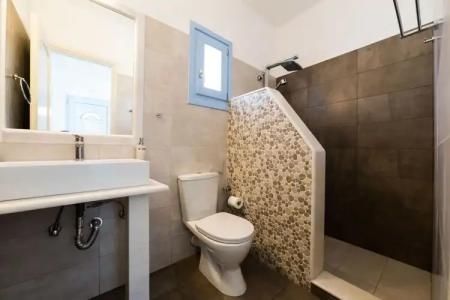 Stratos Apartments & Studios - 201