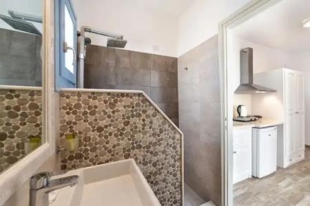 Stratos Apartments & Studios - 209