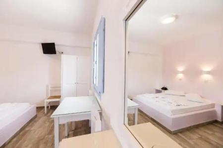 Stratos Apartments & Studios - 343