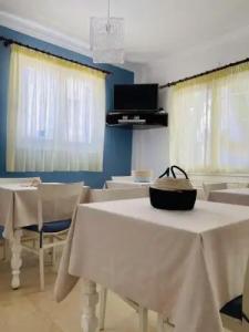 Helliniko & Studios - 21