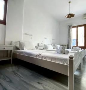 Helliniko & Studios - 49