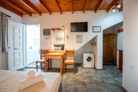 Kontaratos Studios & Apartments - 132