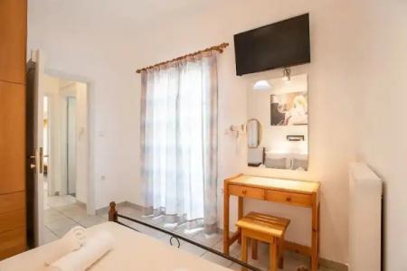 Kontaratos Studios & Apartments - 373