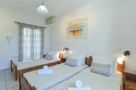 Kontaratos Studios & Apartments - 387