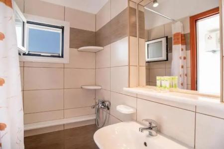 Kontaratos Studios & Apartments - 241