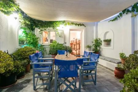 Kontaratos Studios & Apartments - 359