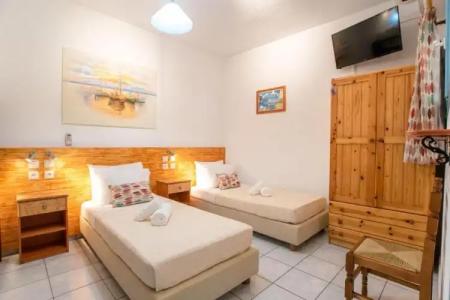 Kontaratos Studios & Apartments - 270