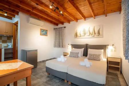 Kontaratos Studios & Apartments - 150