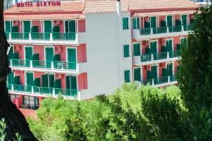 Alkyon, Alonnisos town