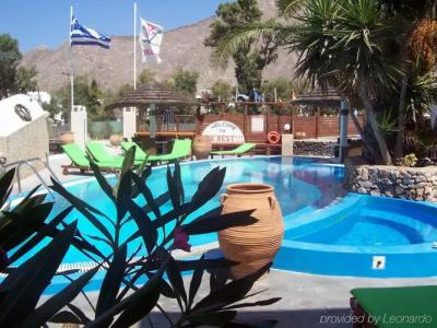 The Best Studios & Rooms - 13