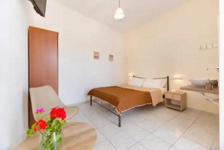 Onar Rooms & Studios - 25