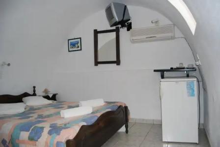 Aretousa Villas Guest House - 36
