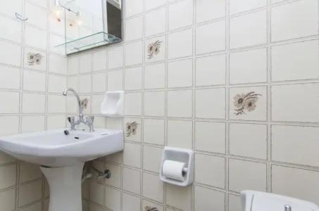 Holiday Beach Resort - 8