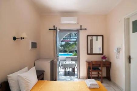 Holiday Beach Resort - 33