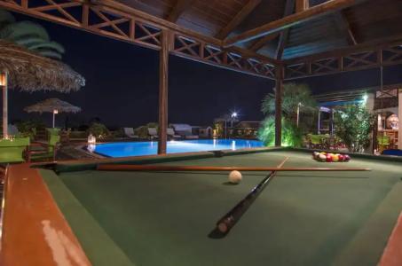 Holiday Beach Resort - 14