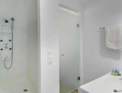 Aloni & Suites - 138