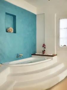 Aloni & Suites - 175