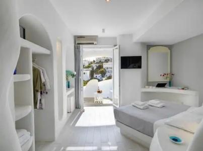 Aloni & Suites - 125