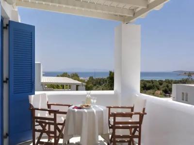 Aloni & Suites - 176