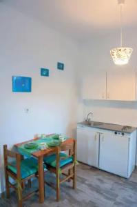 Christine Studios - 11