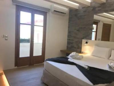 Barbara Studios - 154