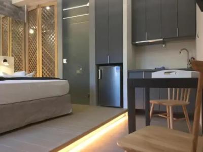 Barbara Studios - 155