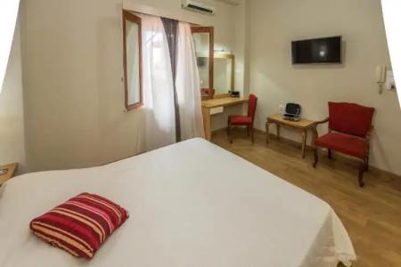 Barbara Studios - 38