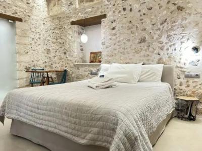 Barbara Studios - 142