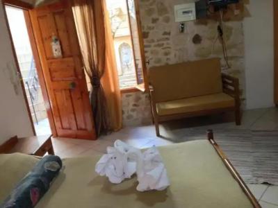 Barbara Studios - 121