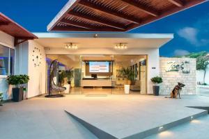 Zoes Hotel & Suites, Faliraki