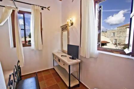 Camelot Traditional & Classic - 33