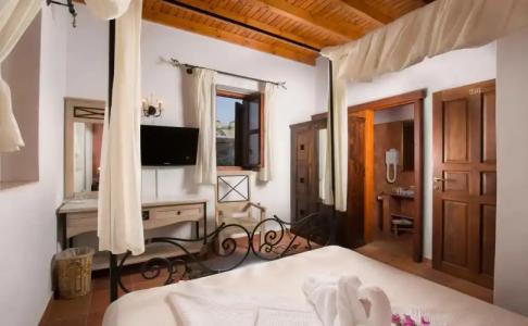 Camelot Traditional & Classic - 2