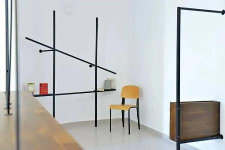 Hillside Studios & Apartments - 18