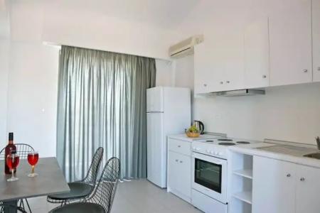 Hillside Studios & Apartments - 49