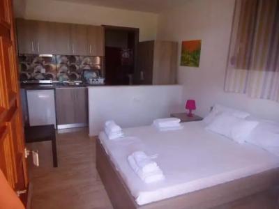 Studios Efi Beach - 4